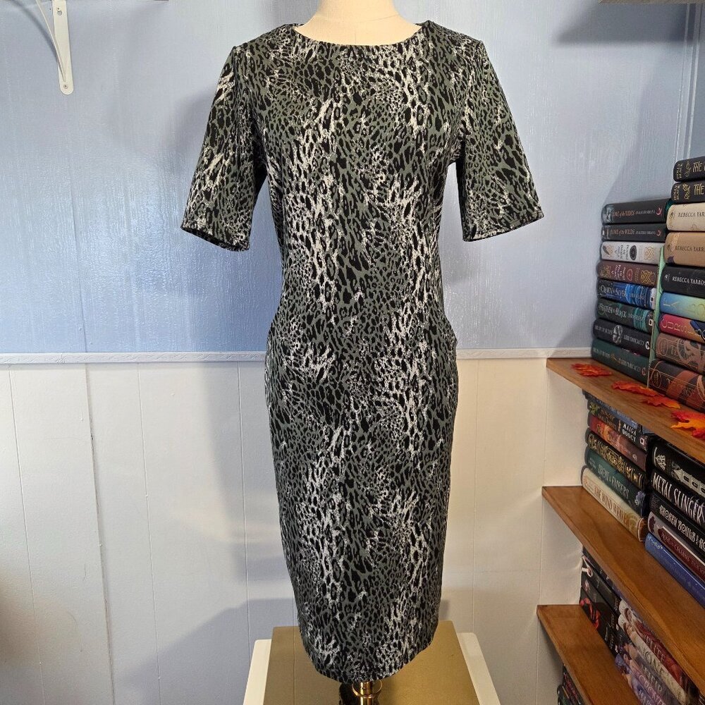 M&Co SIze 12 Gray Black Animal Print Dressy Casual Shortsleeve Knee Length Dress